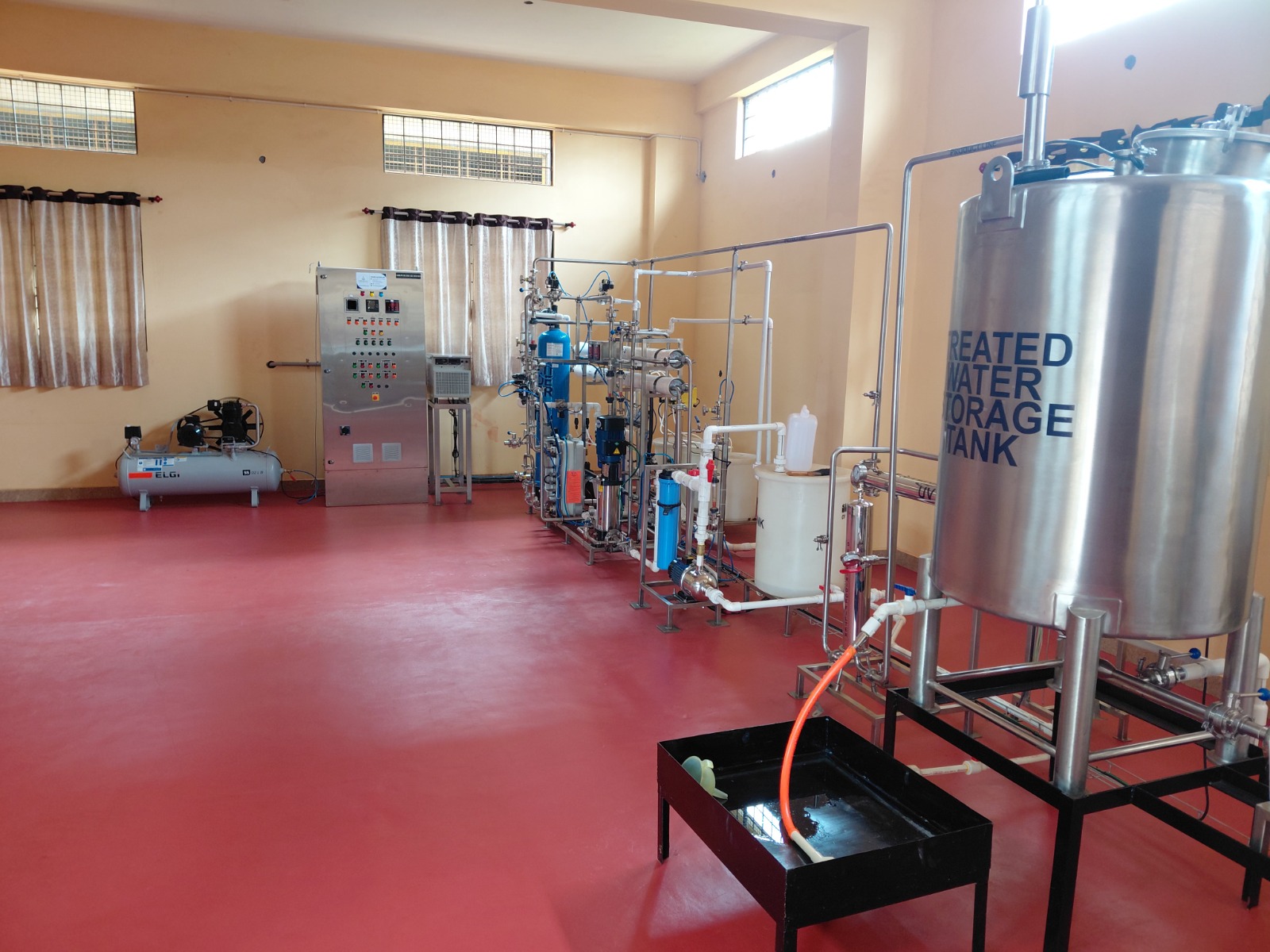 Treated water storage tank at the Deionix processing facility